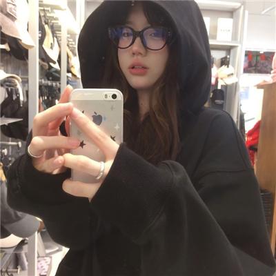 有只僵尸暗恋你国语